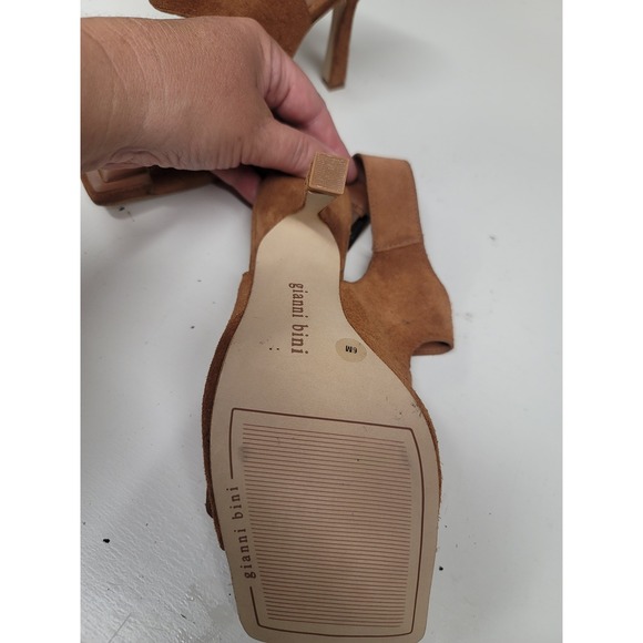 Gianni Bini Buckle Heels Square Toe Suede Ankle Strap Brown Women's Size 6 - Picture 5 of 5
